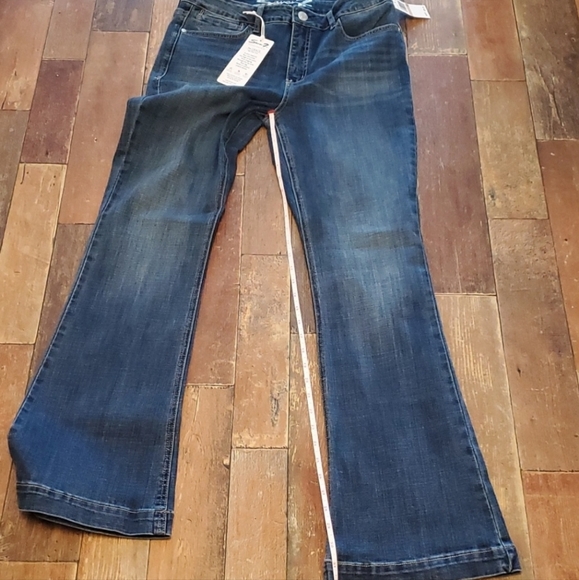 Seven7 Jeans - Picture 9 of 11
